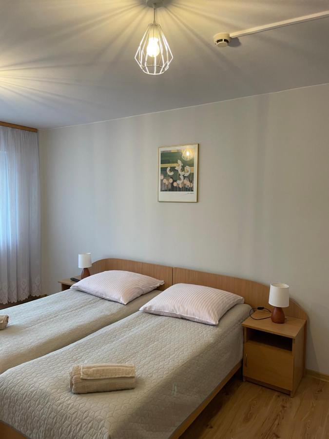 Pokoje Goscinne O-Es-Ha Warsaw Ngoại thất bức ảnh