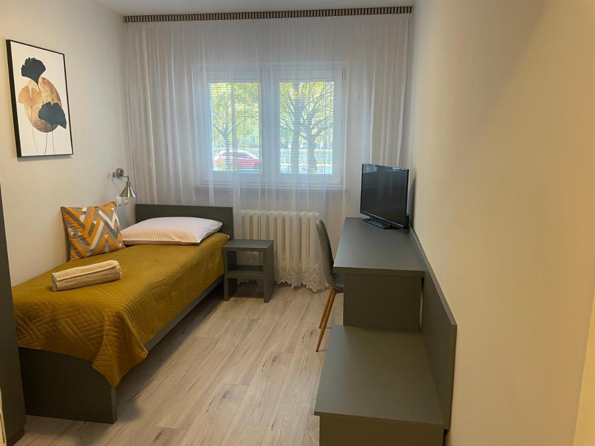 Pokoje Goscinne O-Es-Ha Warsaw Ngoại thất bức ảnh